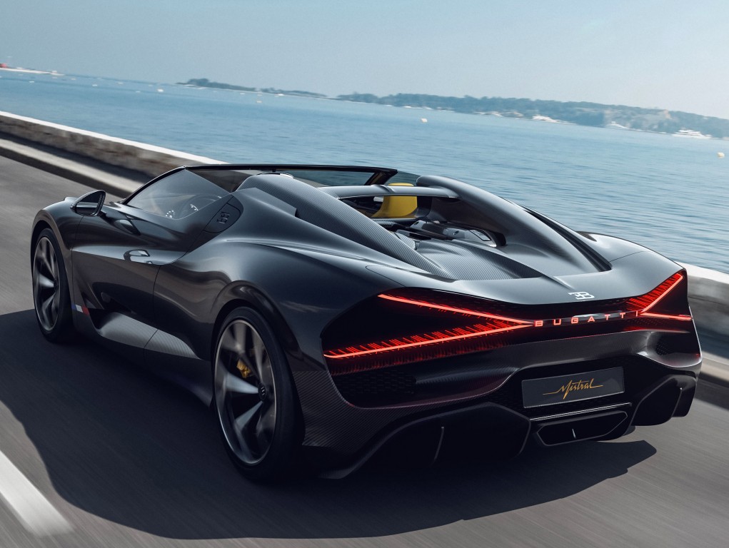 Bugatti Mistral photo 3