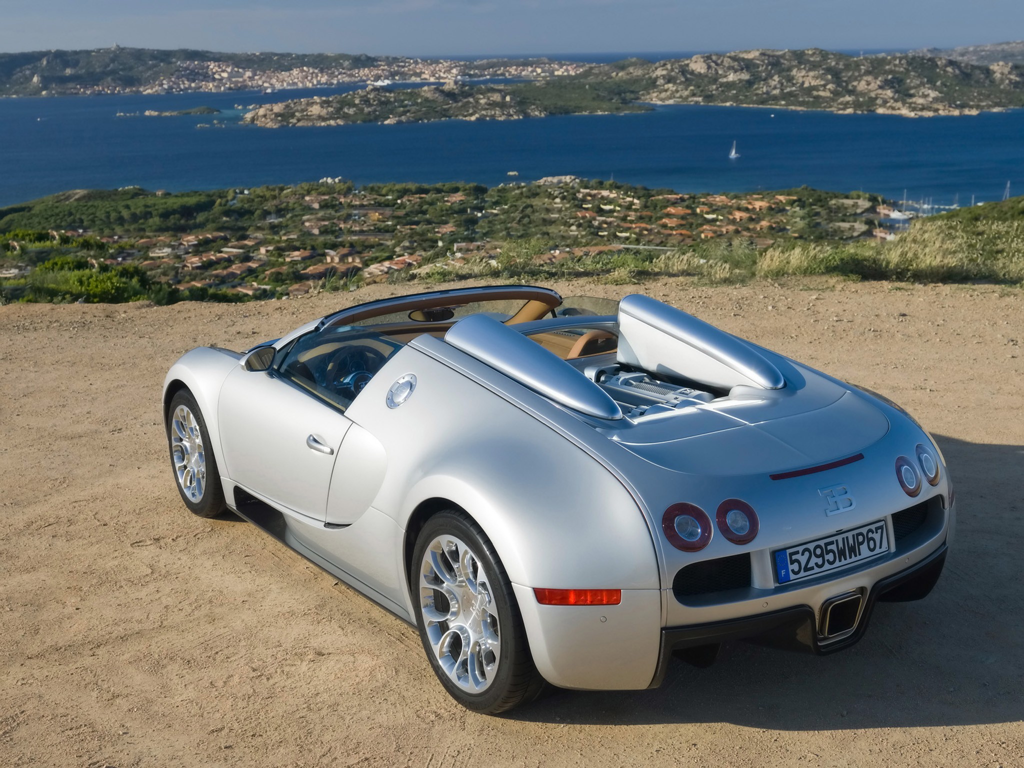 Bugatti Veyron photo 24