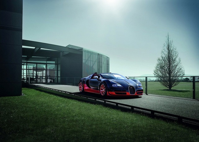Bugatti Veyron photo 2