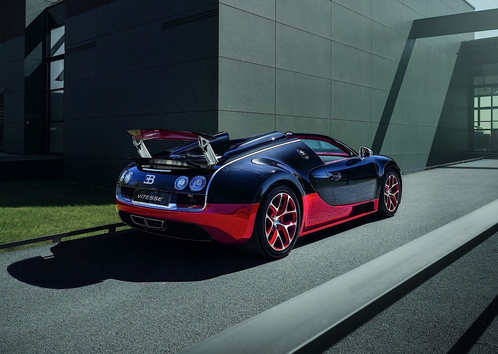Bugatti Veyron photo 34