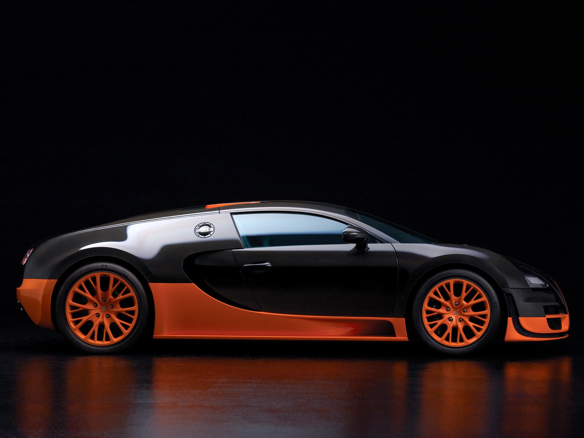 Bugatti Veyron photo 13