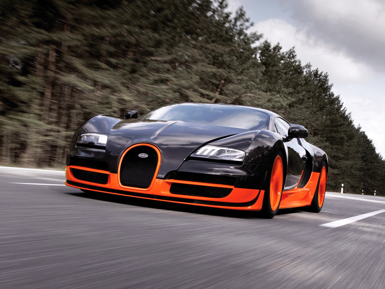 Bugatti Veyron photo 16