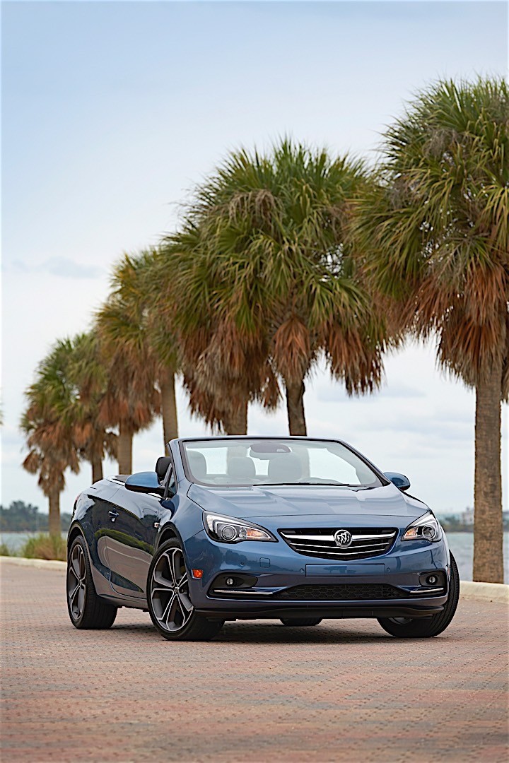 Buick Cascada photo 17