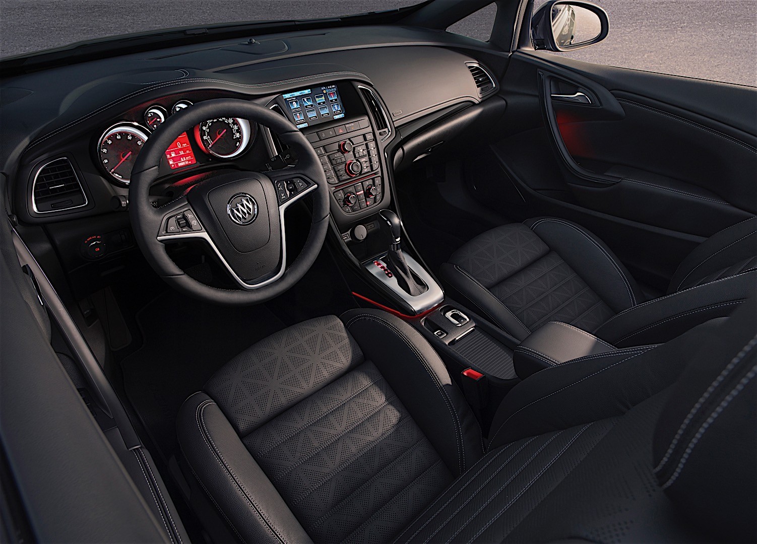 Buick Cascada photo 26