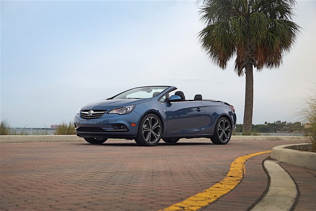 Buick Cascada photo 7