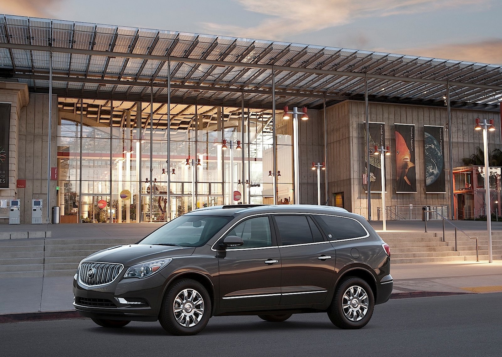 Buick Enclave photo 6