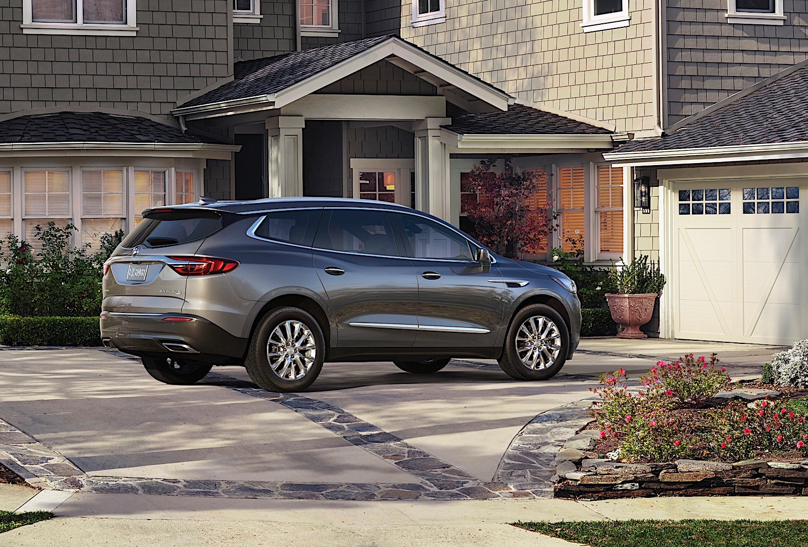 Buick Enclave photo 10