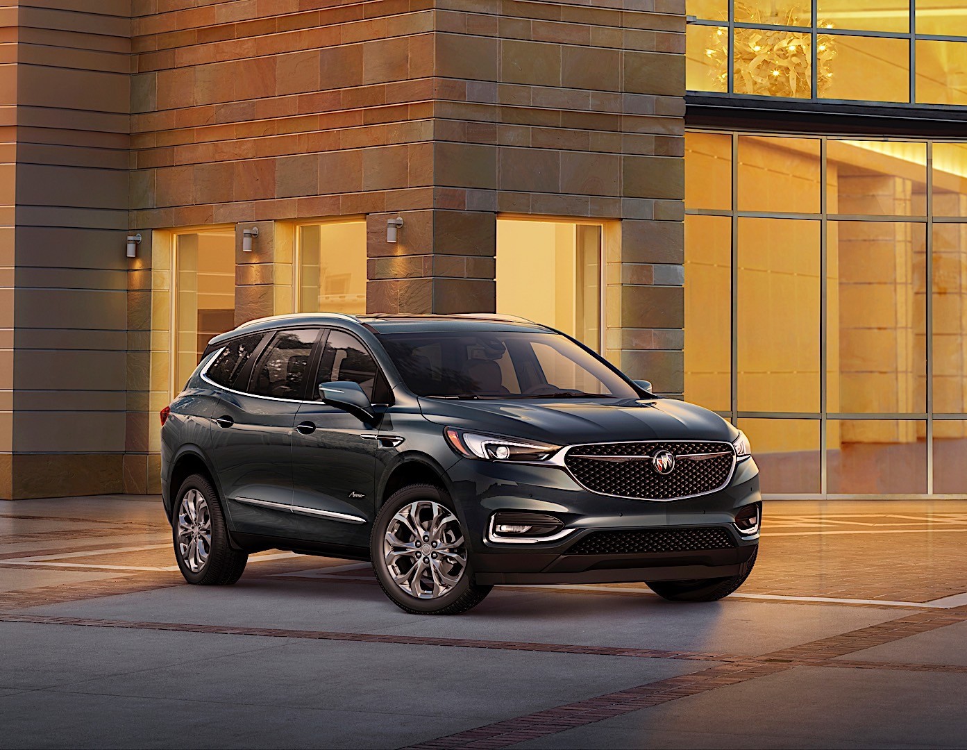 Buick Enclave photo 3