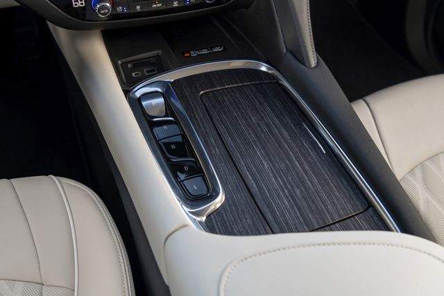 Buick Enclave photo 10