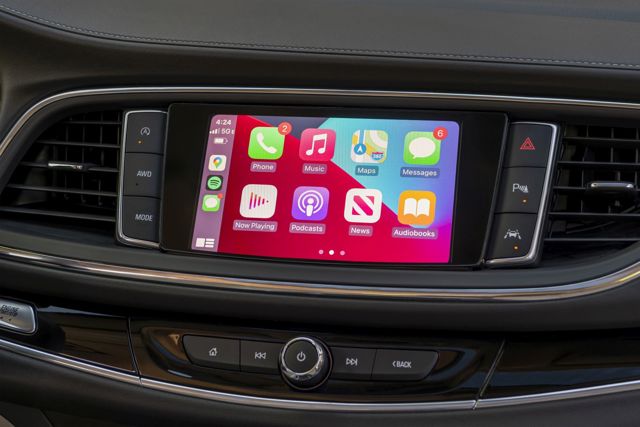 Buick Enclave photo 2