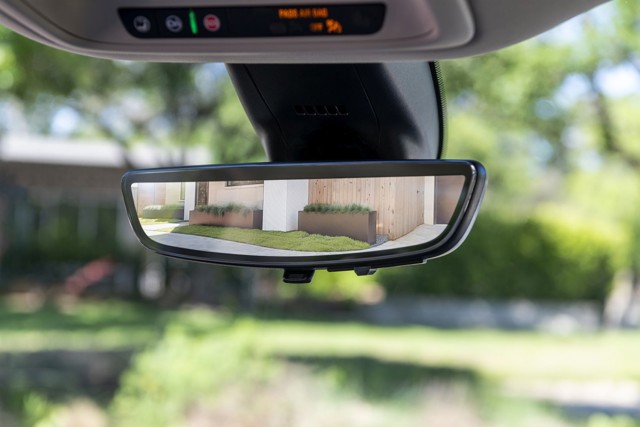 Buick Enclave photo 5