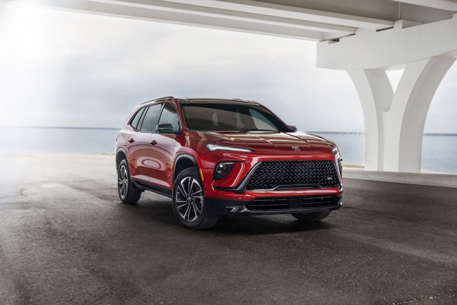 Buick Enclave photo 4
