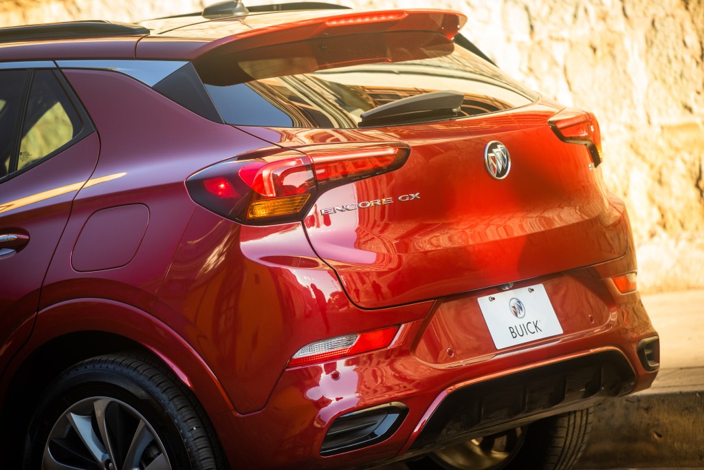 Buick Encore photo 8