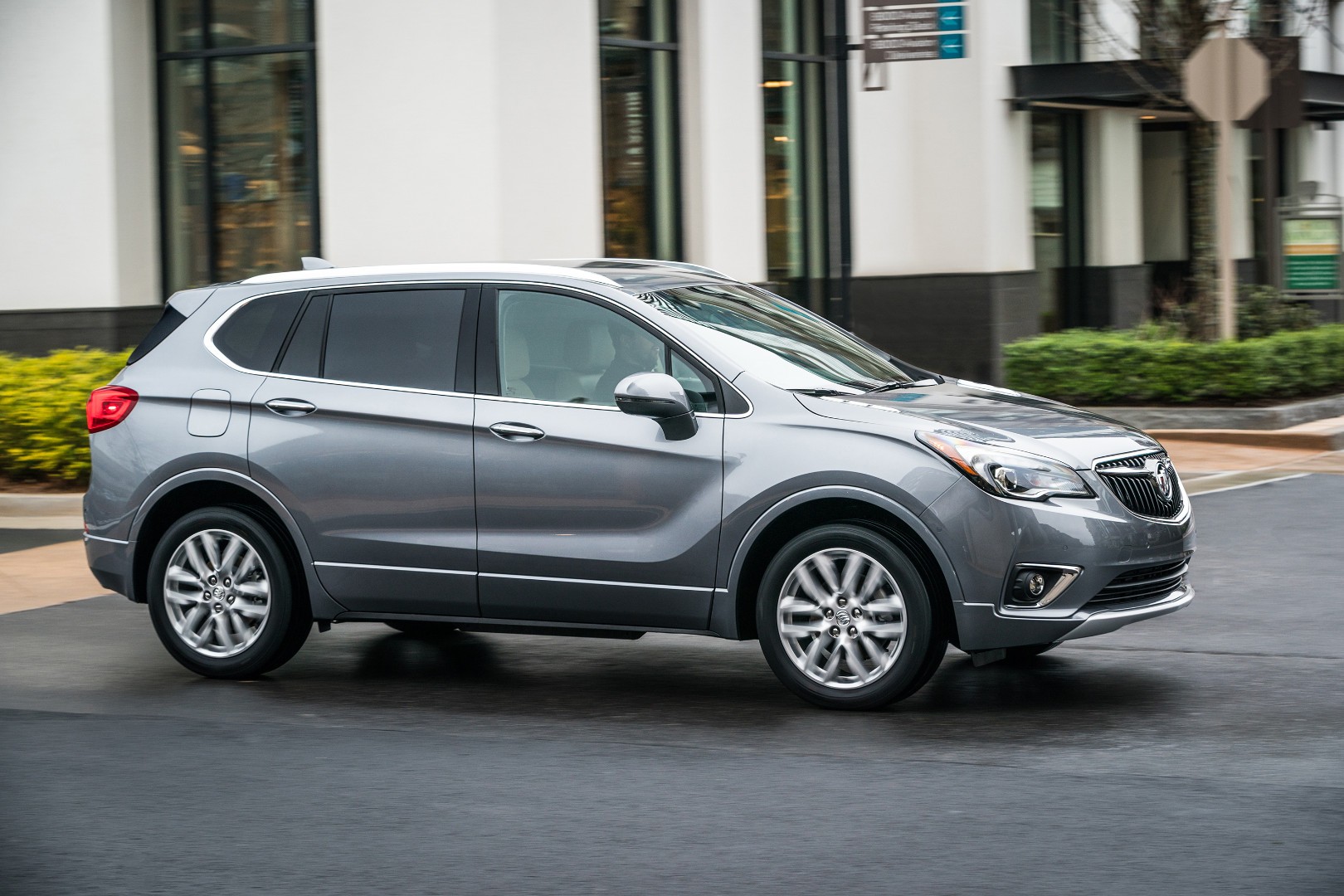 Buick Envision photo 4