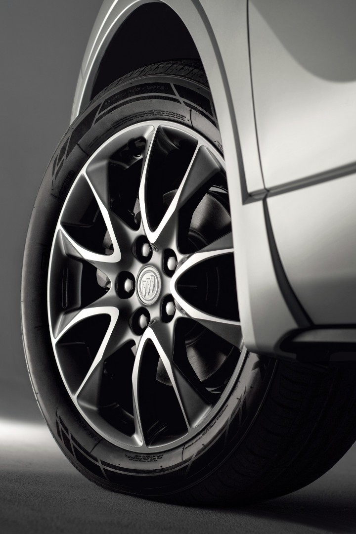 Buick Envision photo 6