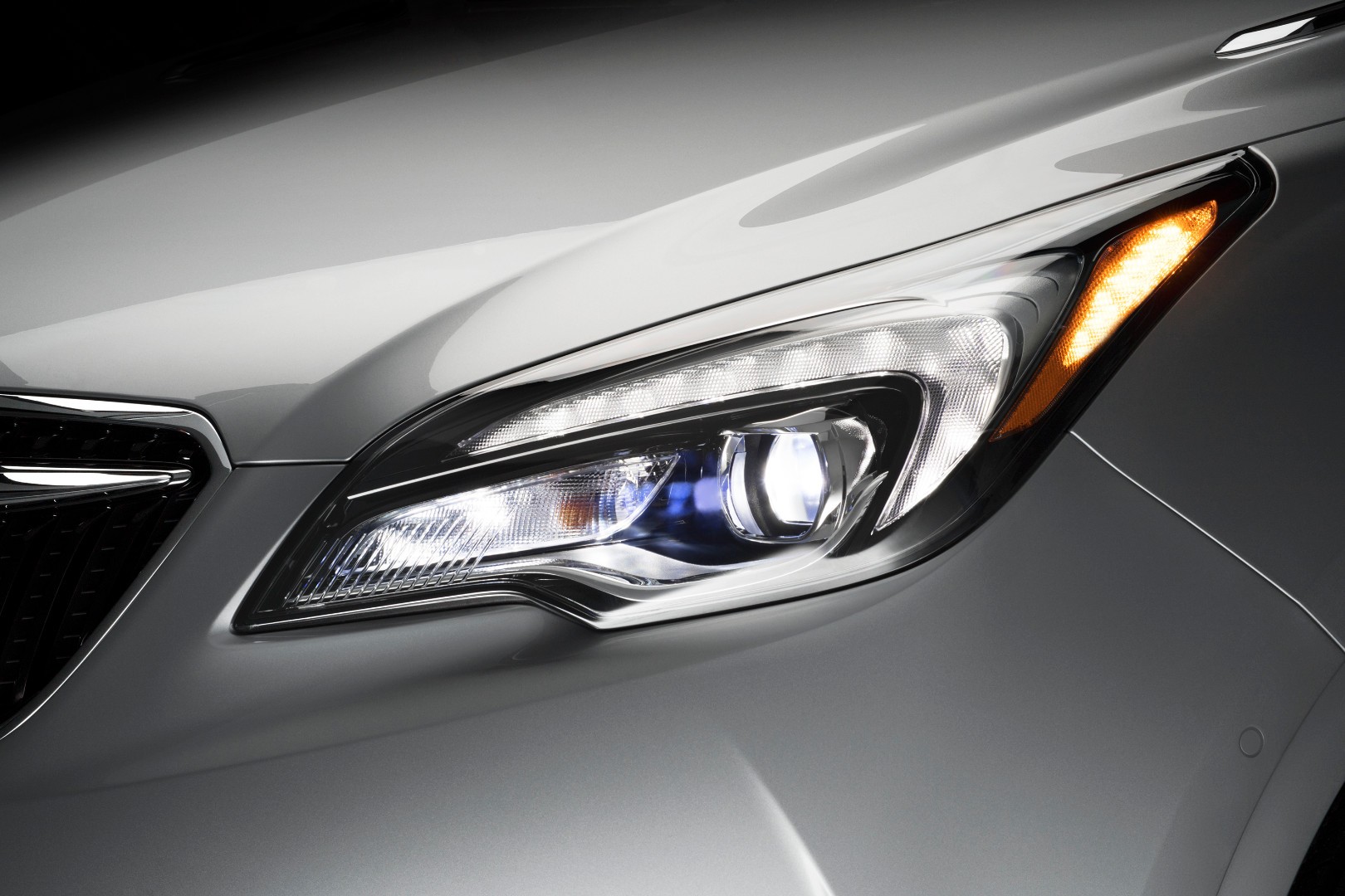 Buick Envision photo 8