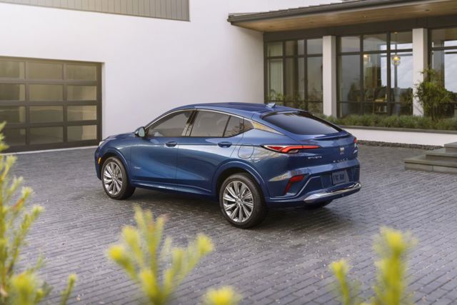 Buick Envista photo 3