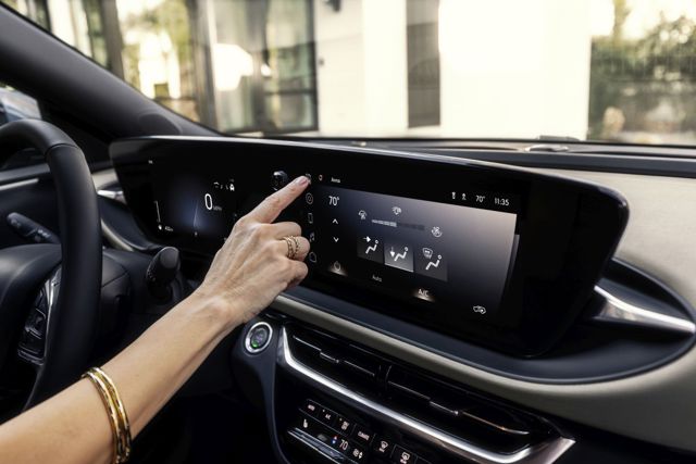 Buick Envista photo 14