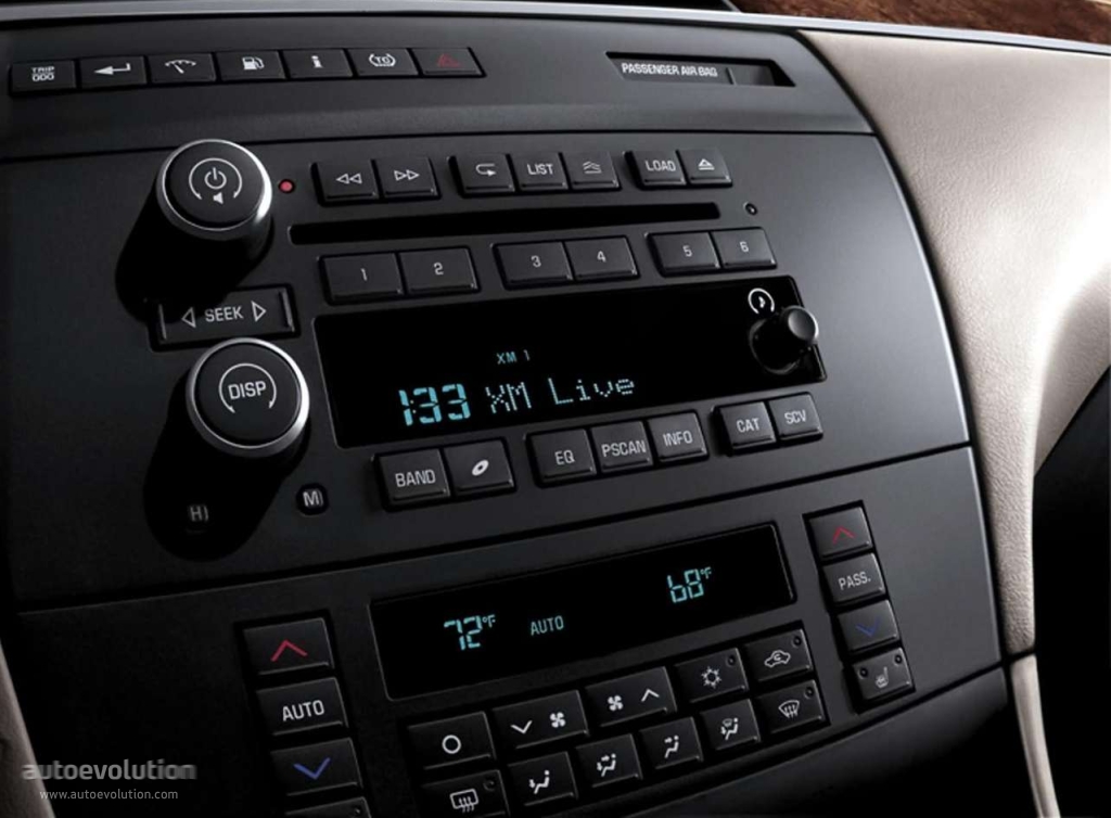 Buick Lacrosse photo 10