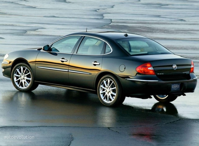 Buick Lacrosse photo 7