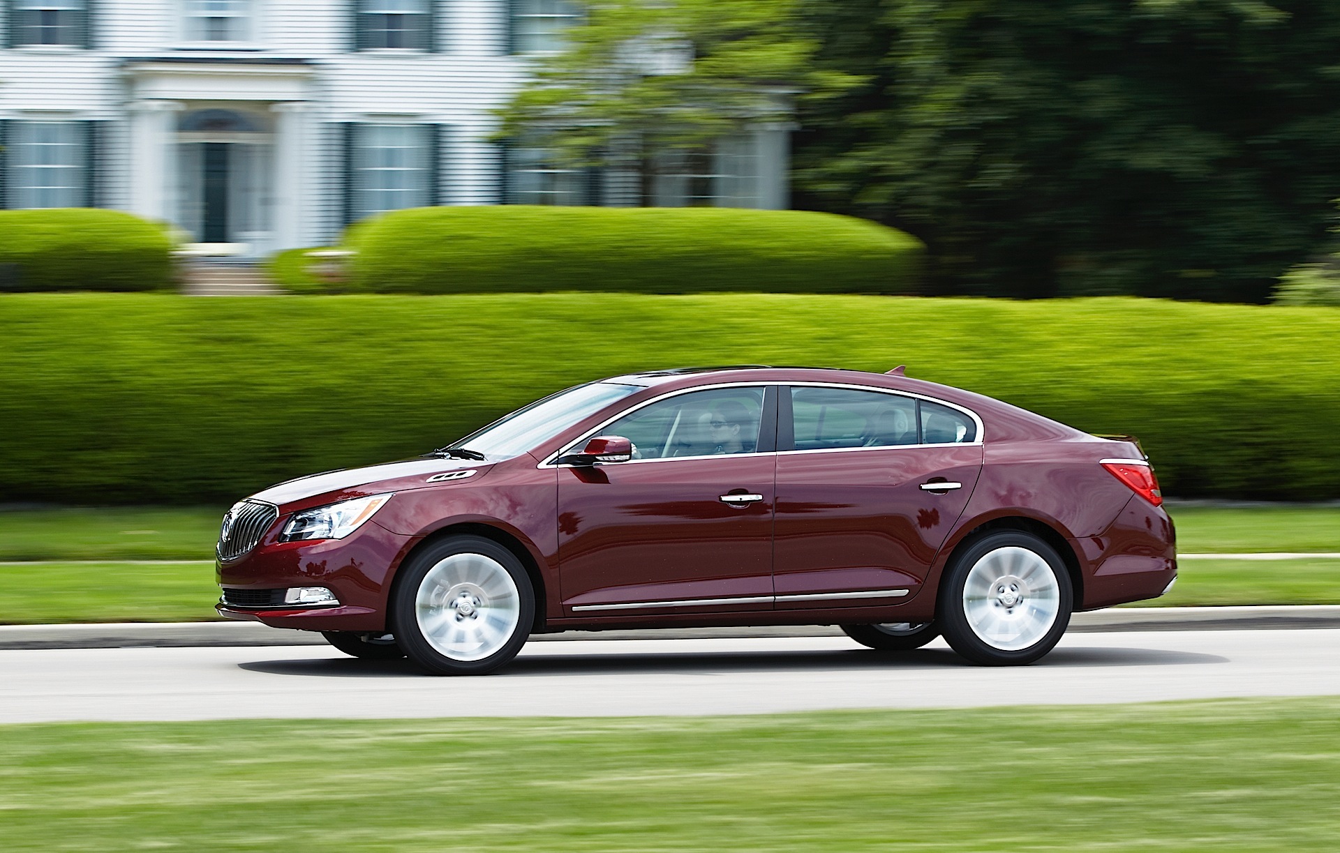 Buick Lacrosse photo 41
