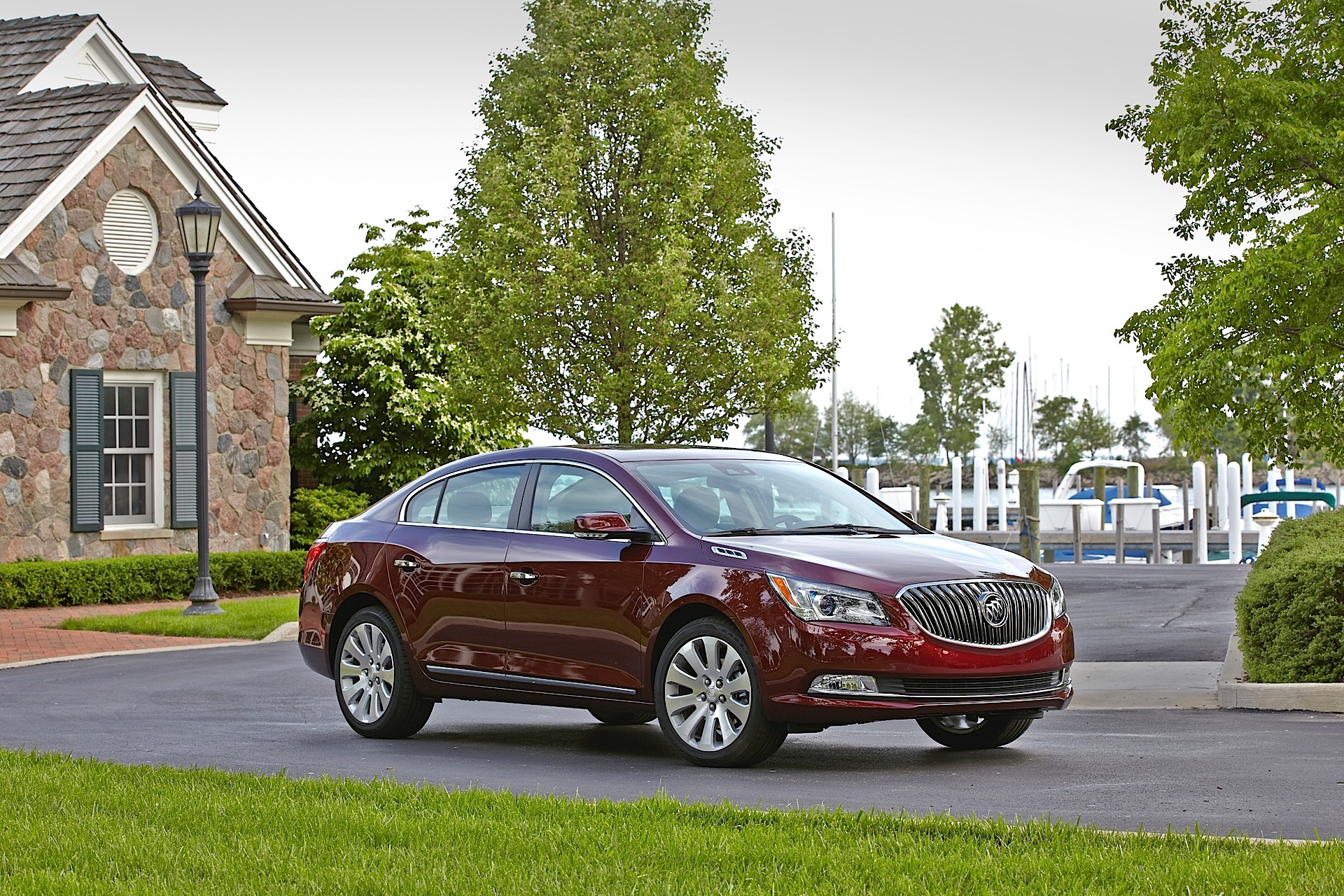 Buick Lacrosse photo 50