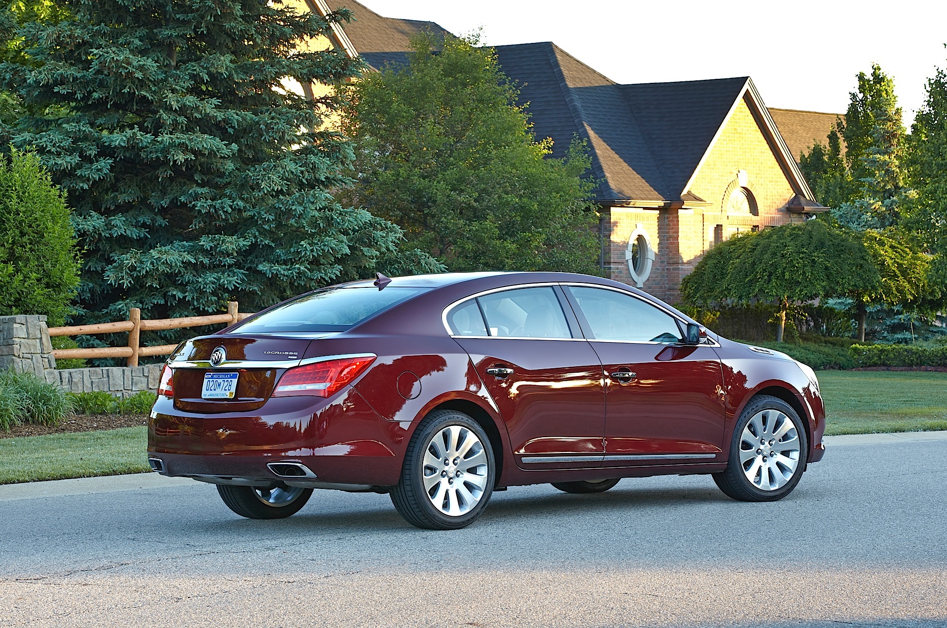 Buick Lacrosse photo 53