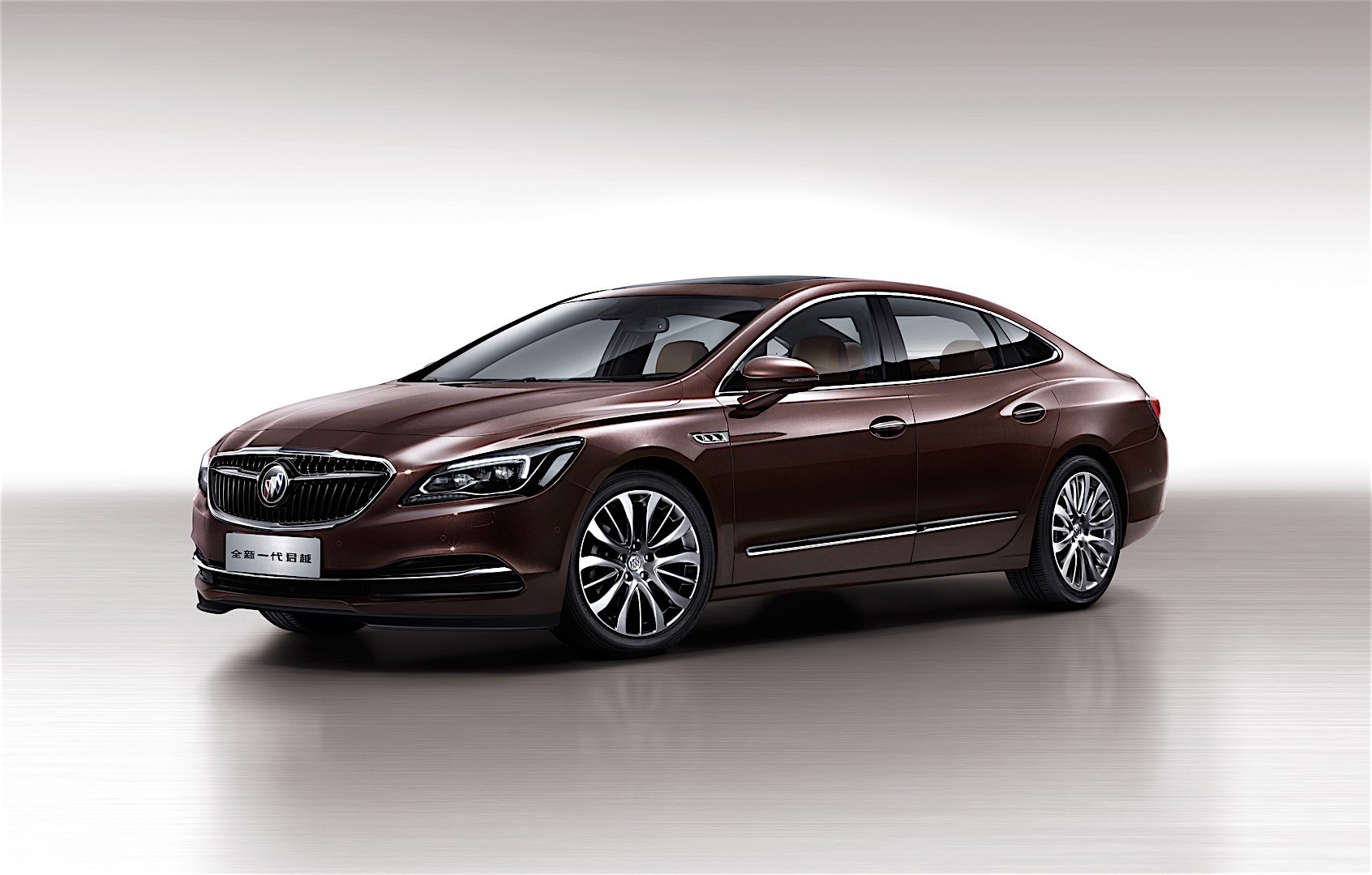 Buick Lacrosse photo 12