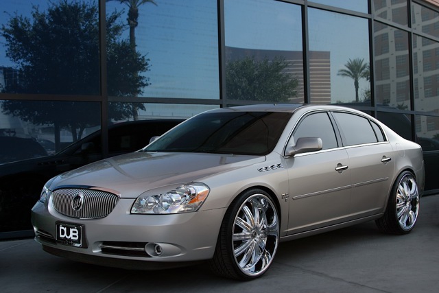 Buick Lucerne photo 77