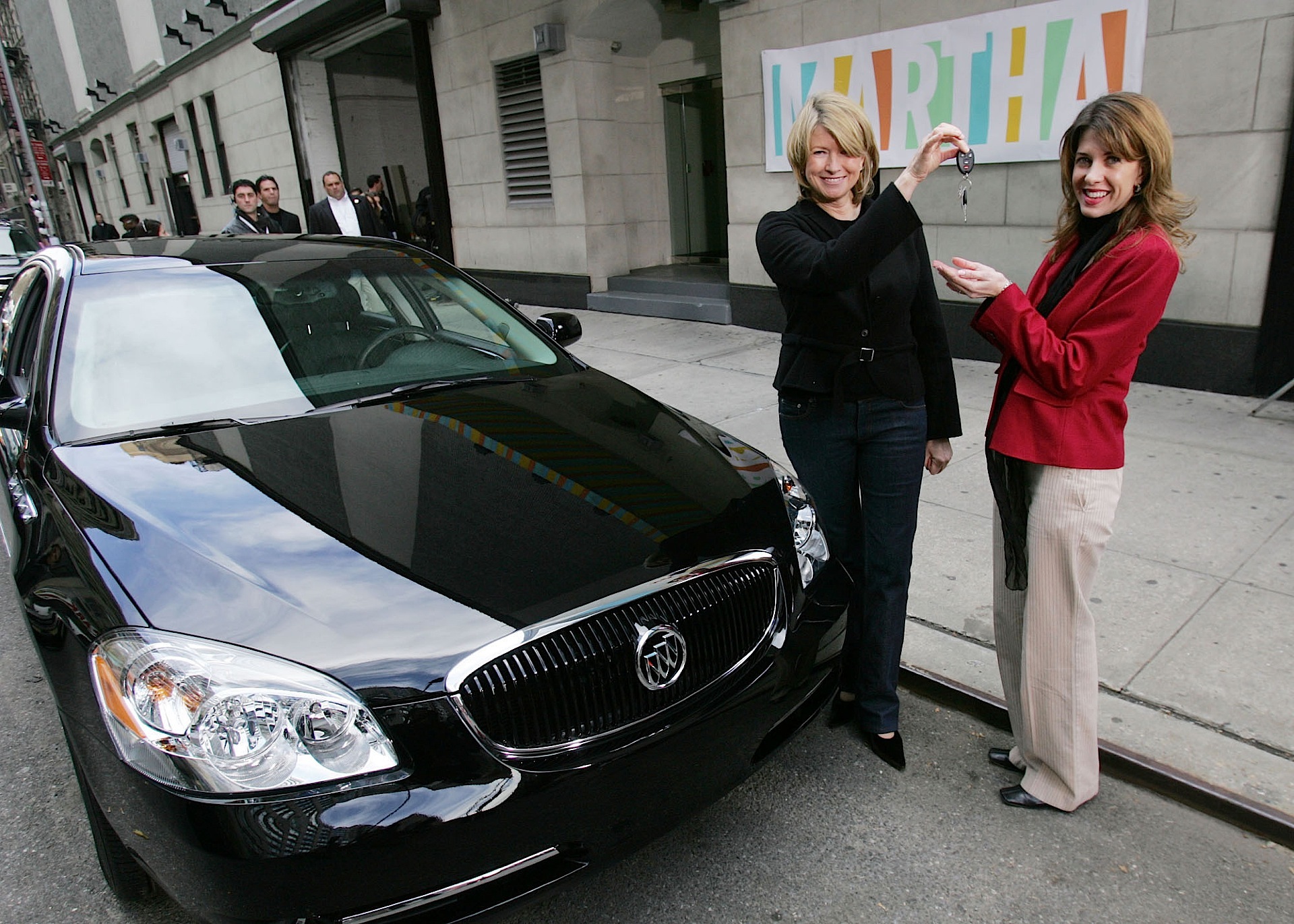 Buick Lucerne photo 14