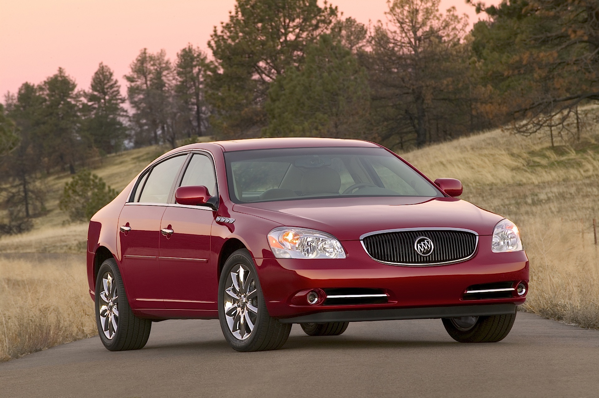 Buick Lucerne photo 23