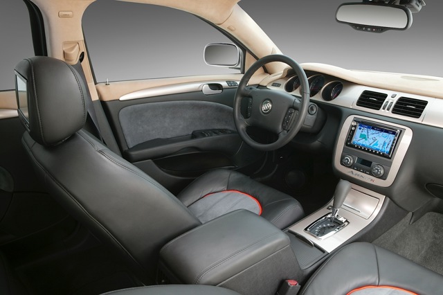 Buick Lucerne photo 105