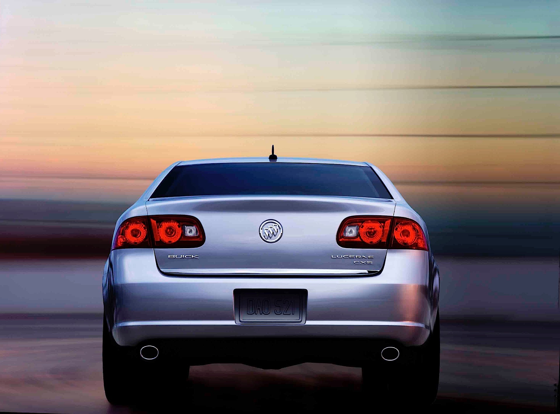 Buick Lucerne photo 41