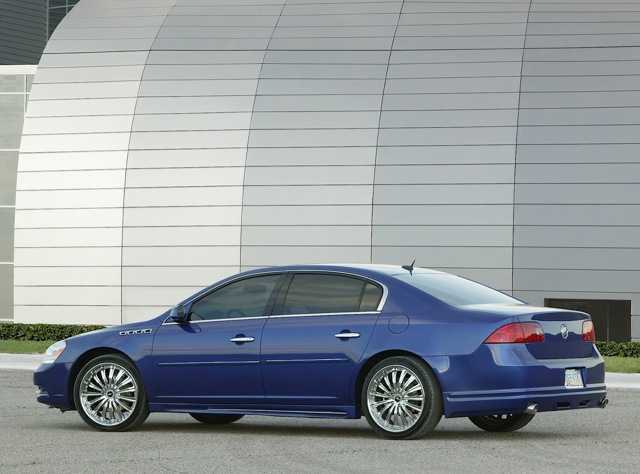 Buick Lucerne photo 60