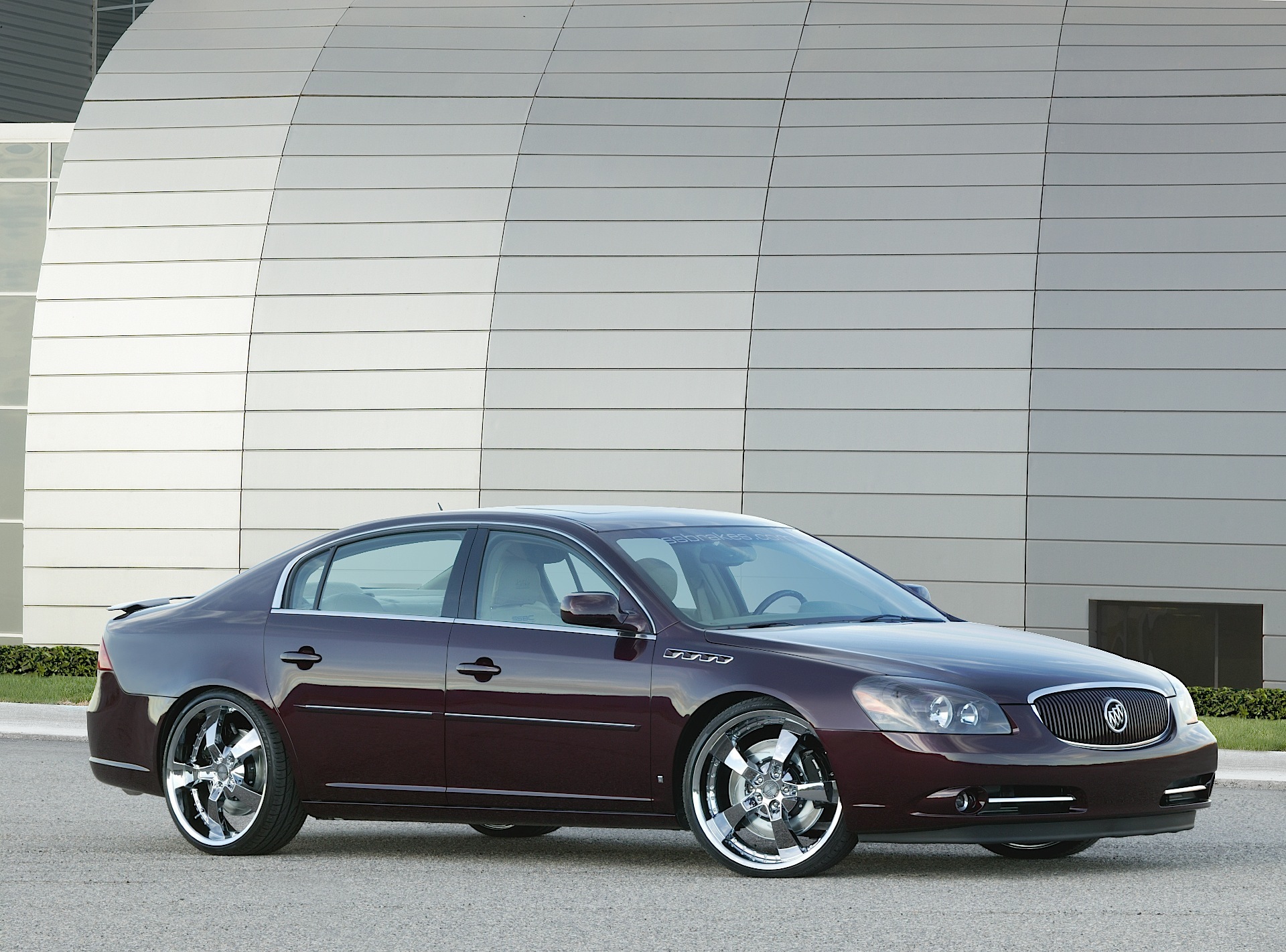 Buick Lucerne photo 66