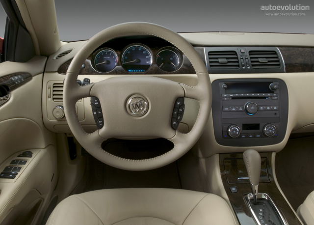 Buick Lucerne photo 78