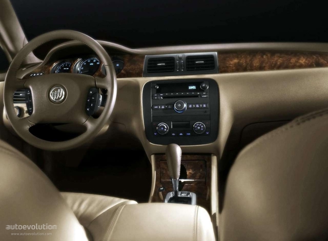 Buick Lucerne photo 79