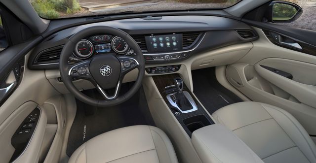 Buick Regal Sportback photo 15