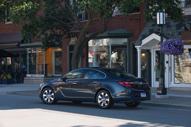 Buick Regal photo 17