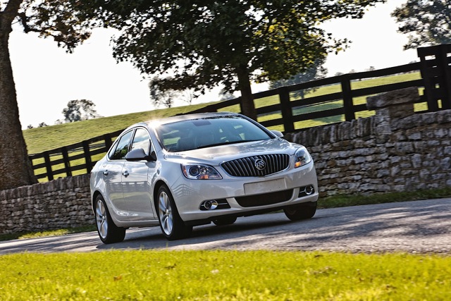 Buick Verano photo 19
