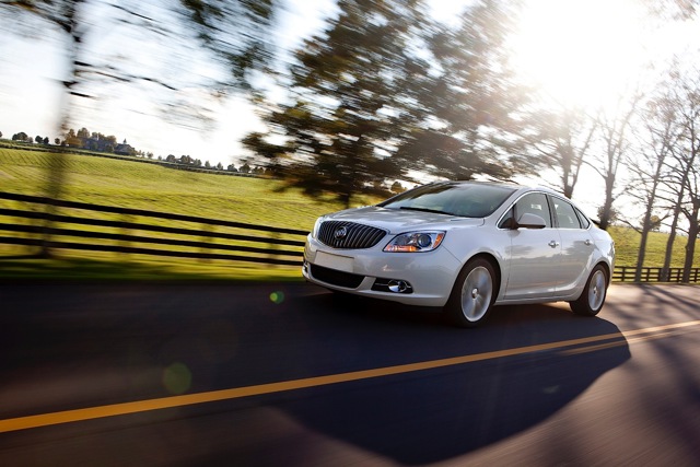 Buick Verano photo 20