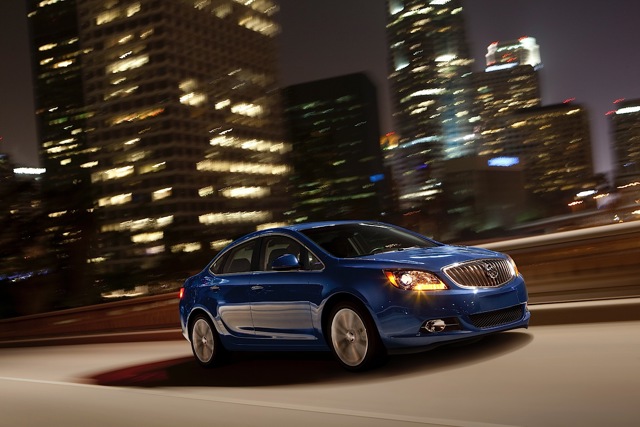 Buick Verano photo 23