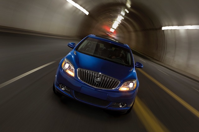 Buick Verano photo 25