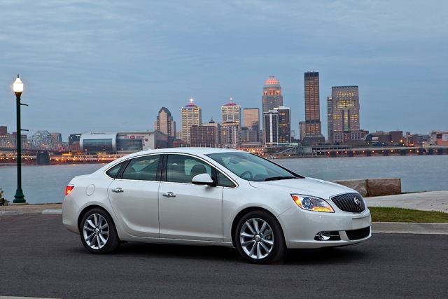Buick Verano photo 31