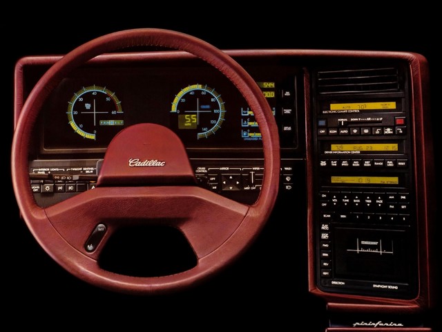 Cadillac Allante photo 34