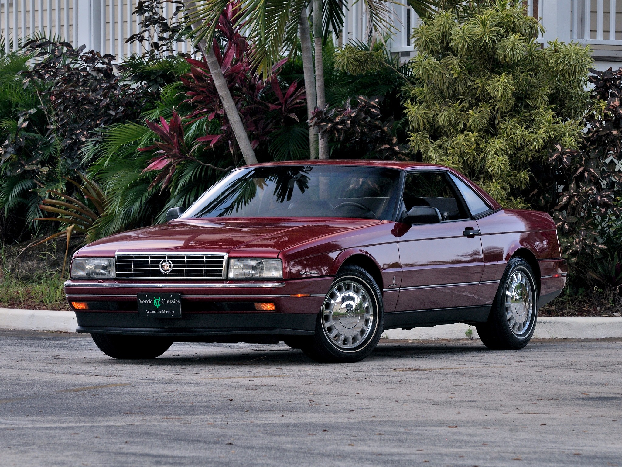 Cadillac Allante photo 9