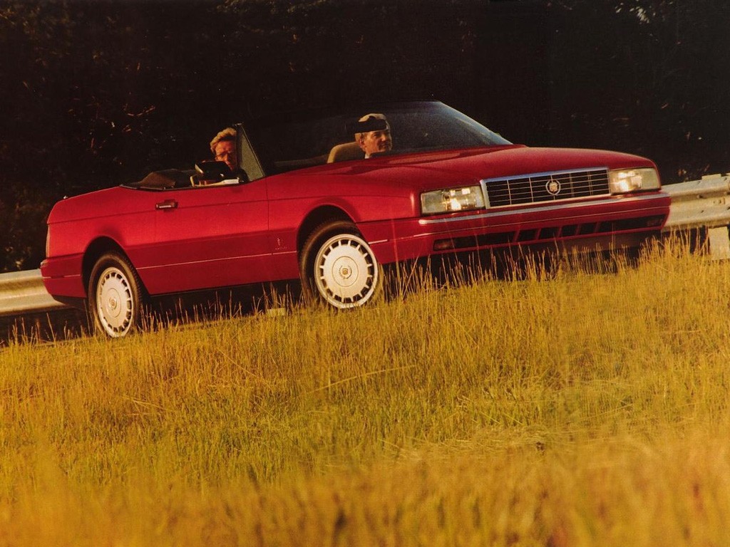 Cadillac Allante photo 13