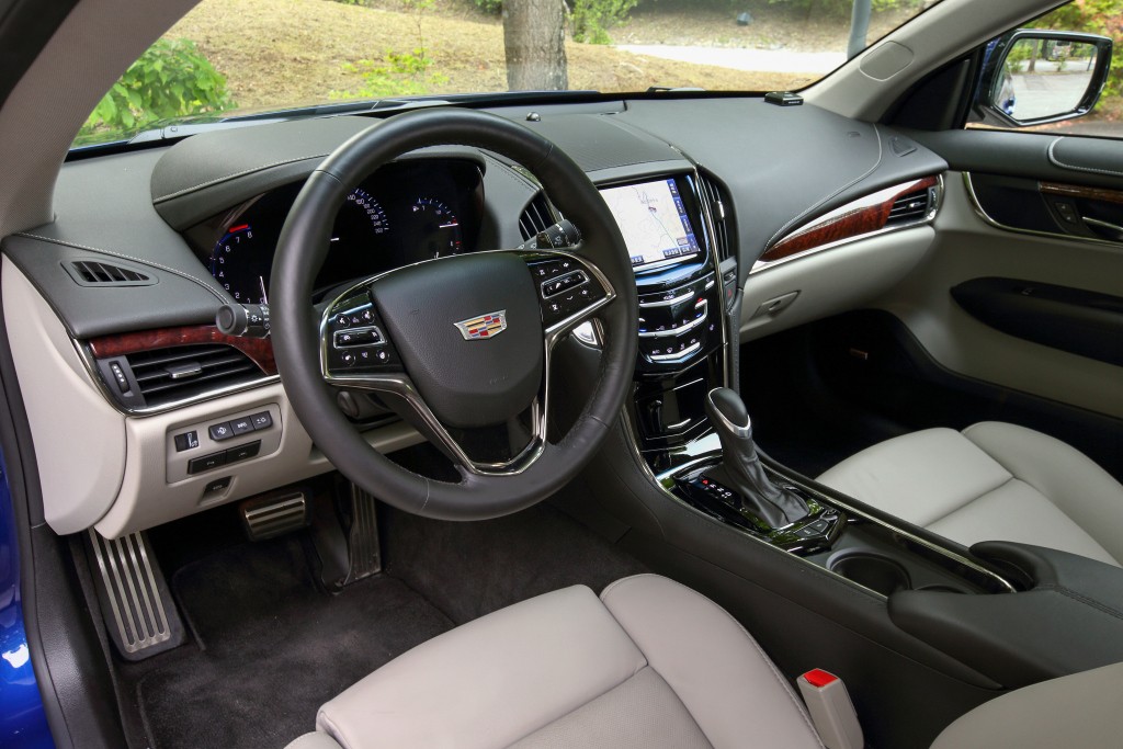 Cadillac Ats Coupe photo 29