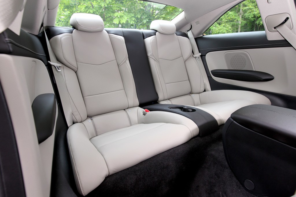 Cadillac Ats Coupe photo 32