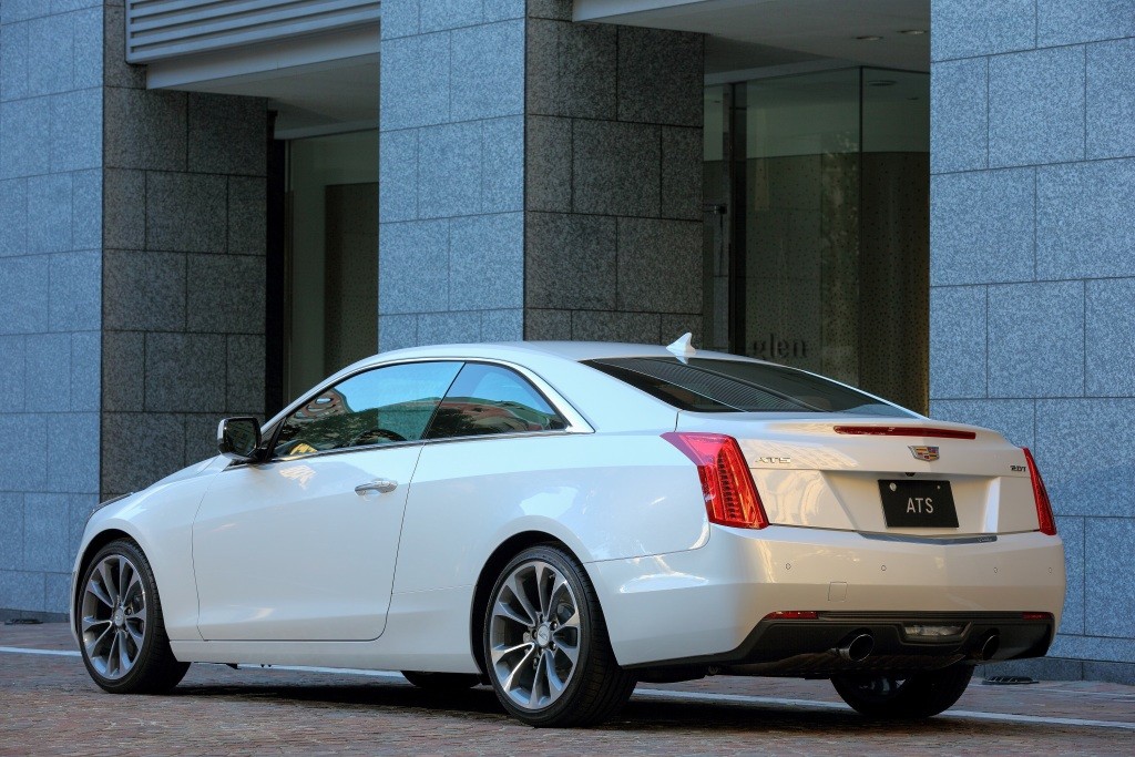 Cadillac Ats Coupe photo 20